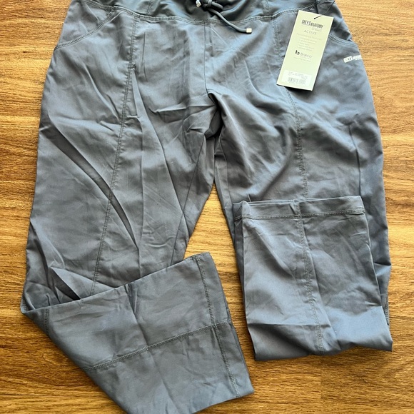 Grey's Anatomy Other - Grey’s Anatomy Active Scrub Pants by Barco – Women’s L/Pet– Gray – NEW with Tags